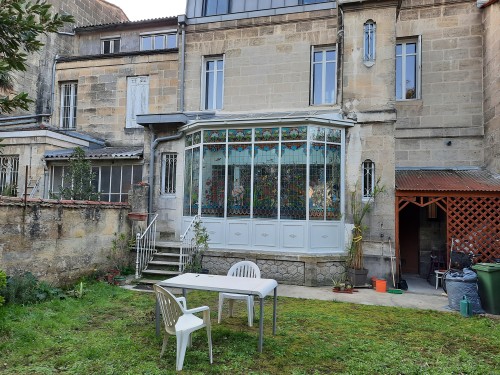 remplacement d'une véranda en acier avec vitraux