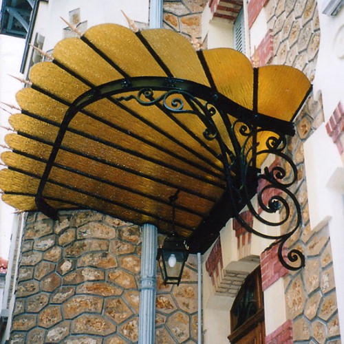 marquise en acier