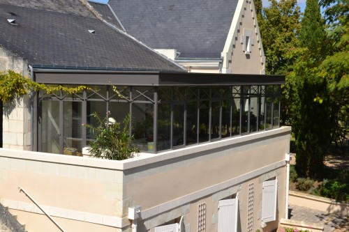 véranda en acier sur terrasse 